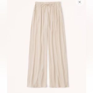 Crinkle Textured Pull-On Wide Leg Pant Abercrombie and Fitch